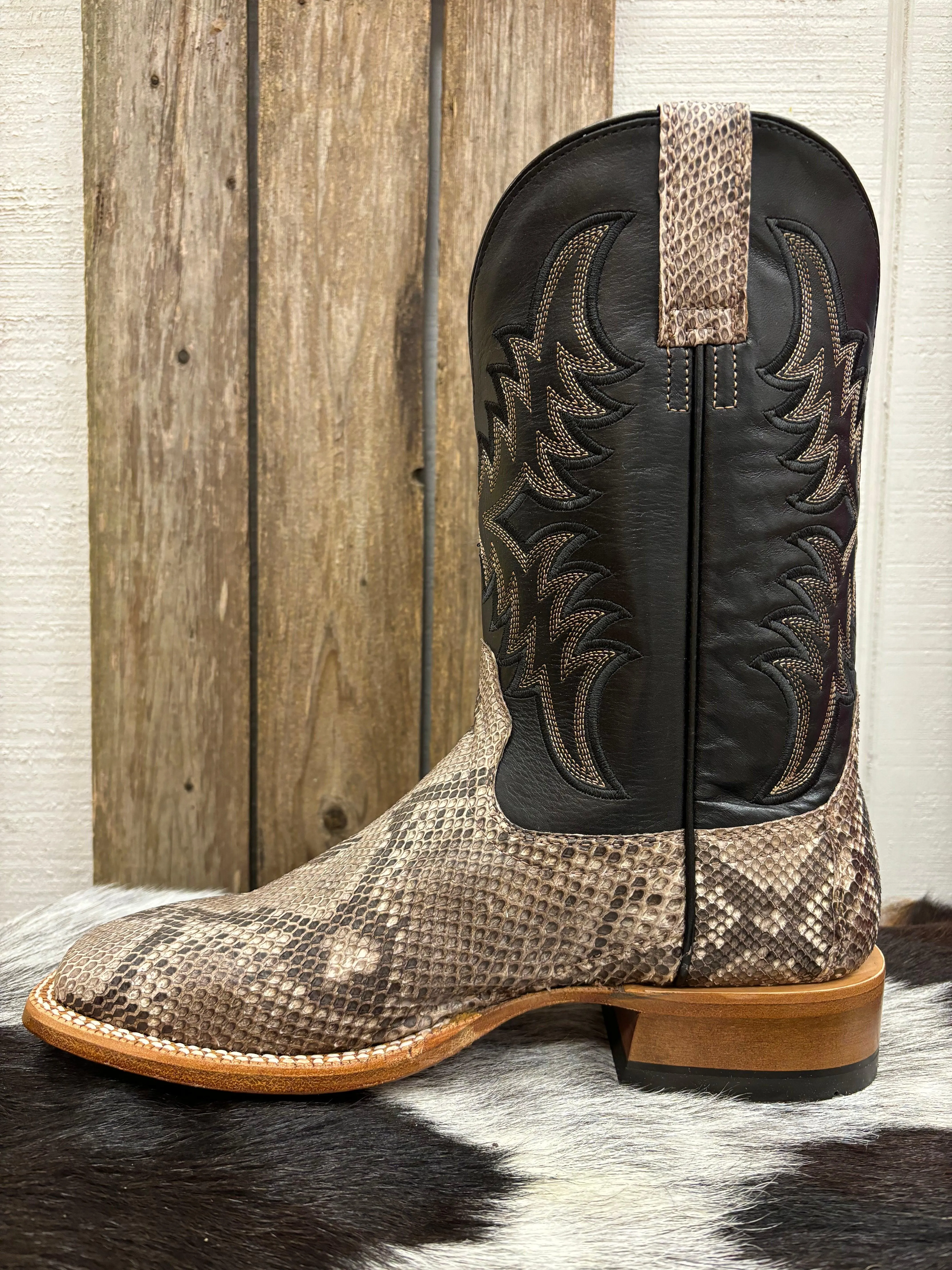 Ariat Men's Tan Python & Ancient Black Dry Gulch Square Toe Cowboy Boots 10047081